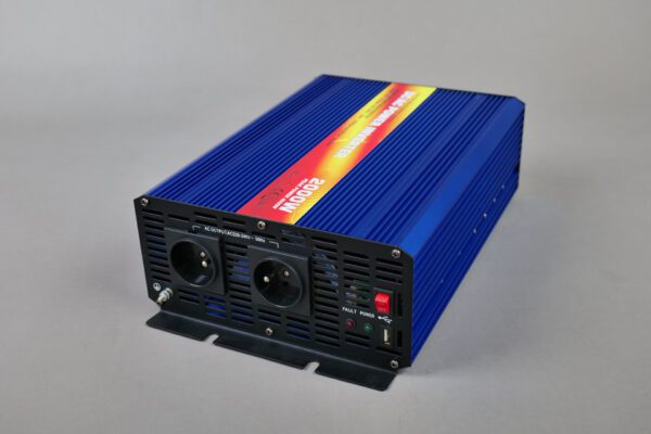 CONVERTISSEUR 24/220V 2000W PURE SINE-WAVE